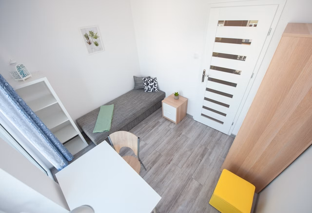 Single room no. 1 at Żeromskiego 51