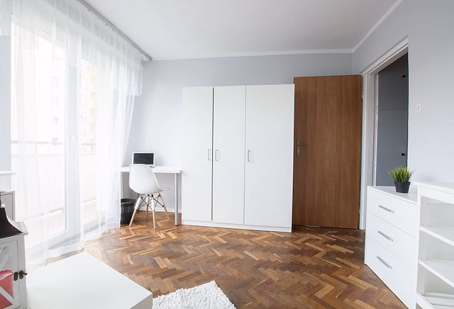 Room for a couple (double) with a balcony! (No.2)