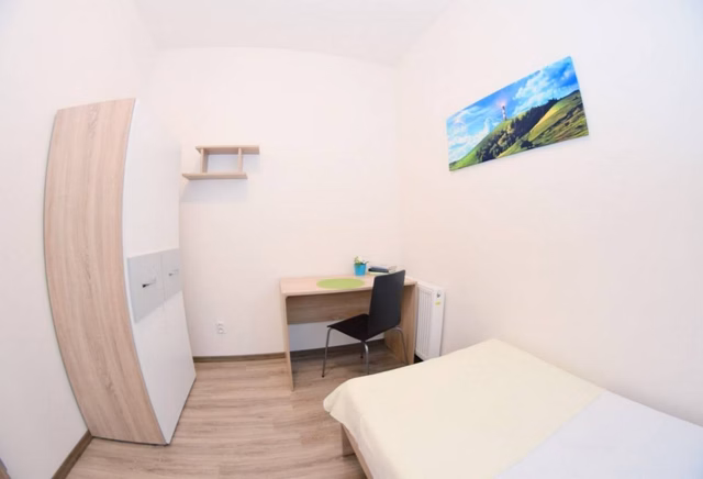 Super jednoosobowy pokój  w centrum, zaraz obok Nowego Kleparza (9)