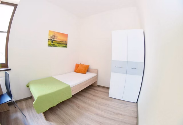 Uroczy jednoosobowy w centrum, zaraz obok Nowego Kleparza (7)