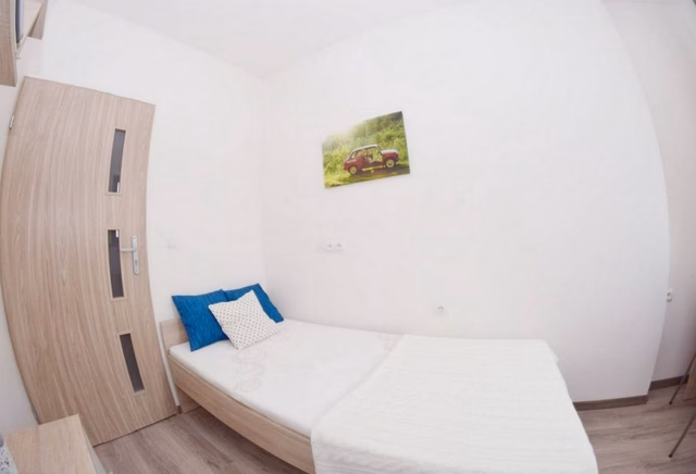 Beautiful single room in the very center, Nowy Kleparz, Długa