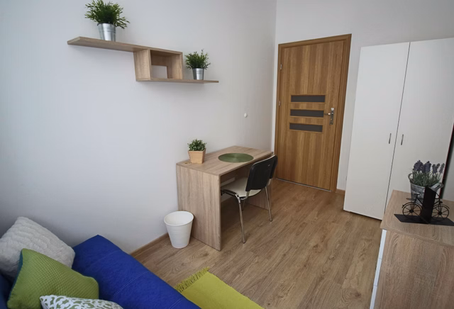 Legionów 40, pokój 1-osobowy nr 4