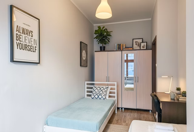 Pomorska 25, pokój 2-osobowy nr 4