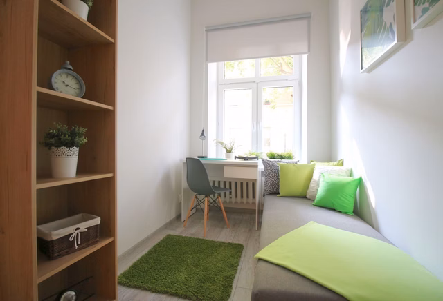 Piotrkowska 215, single room No. 4