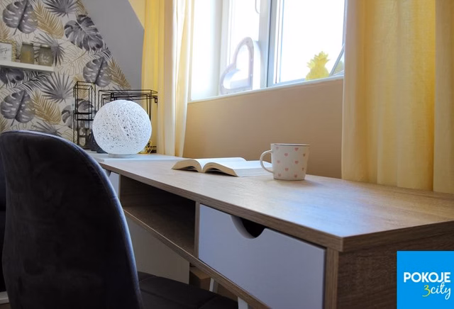 Pokój 1-osobowy nr 4, przy ul. Staszica 1