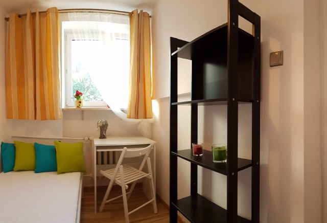 Pokój nr 4 przy Batorego 29