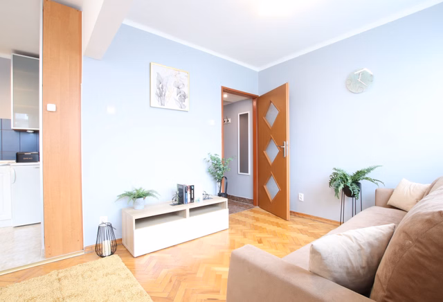Krzemieniecka 16A, studio apartment