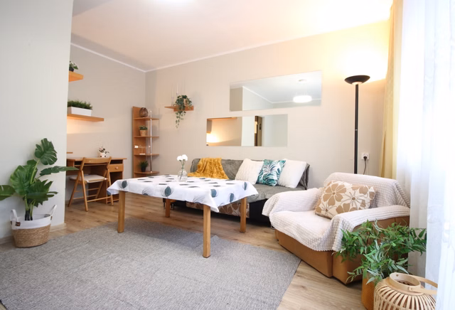 Kostki Napierskiego 5, studio apartment