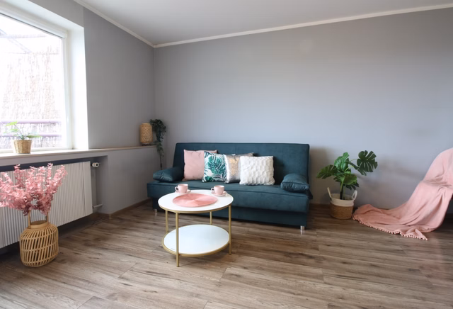 Łączna 28, studio apartment