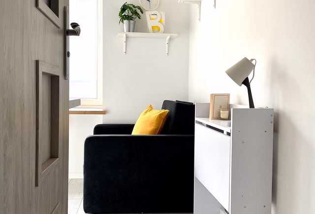 Studio apartment 203, Krucza 4/ Przybyszewskiego