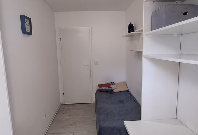 Single room #5 at Kredytowa 2 Street