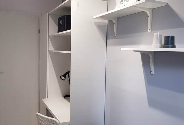 Single room #7 at Kredytowa 2 Street