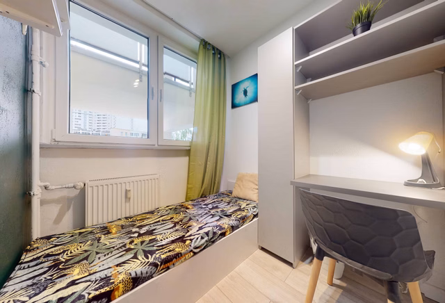 Single room #2 at Opinogórska 3 Street