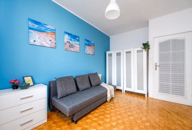 A large, comfortable room right next to the Vistula university