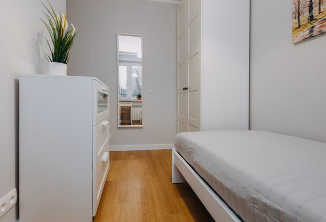 Domaniewska 17/19 - Single room no. 4