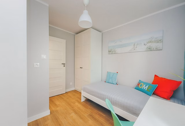 Gierymskiego 3, single room no.1