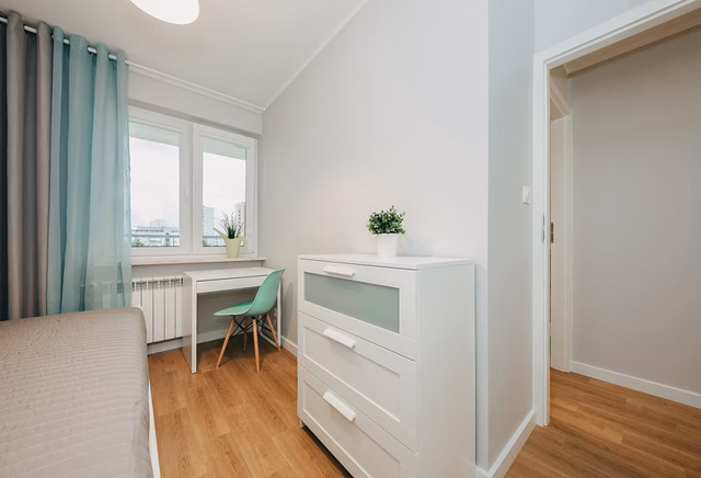 Domaniewska 13/15, single room no.4