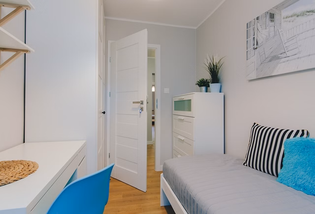 Łukowska 5 - single room no 4