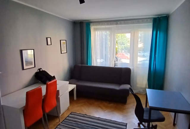 Pokój 3 przy ul. Bobrowej 7 w Gdańsku