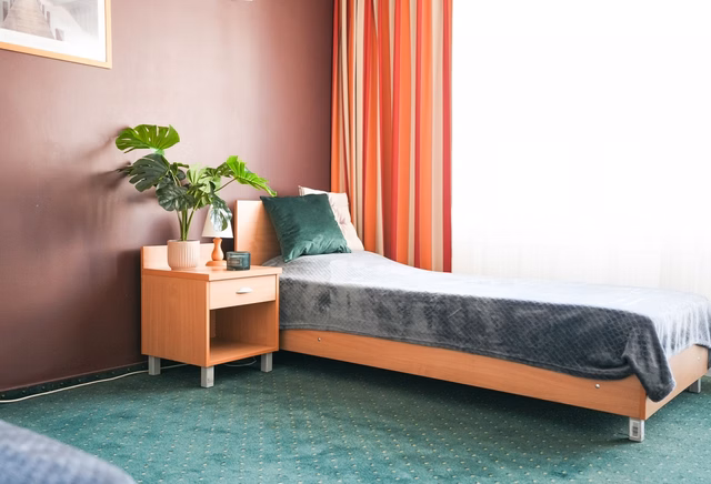 402 - Pokój Trzyosobowy Comfort 22m2 Tylko dla kobiet