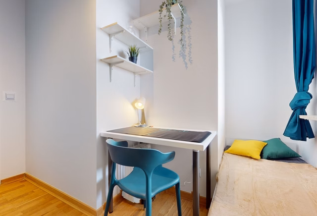Single room #5 at al. Jerozolimskie 133