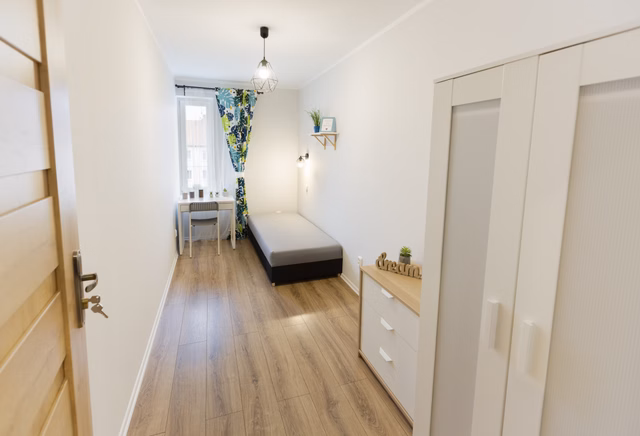 Pokój jednoosobowy nr 7 Plebiscytowa 38 