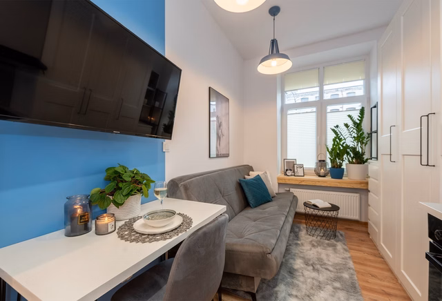 Studio B ul. Wólczanska 21