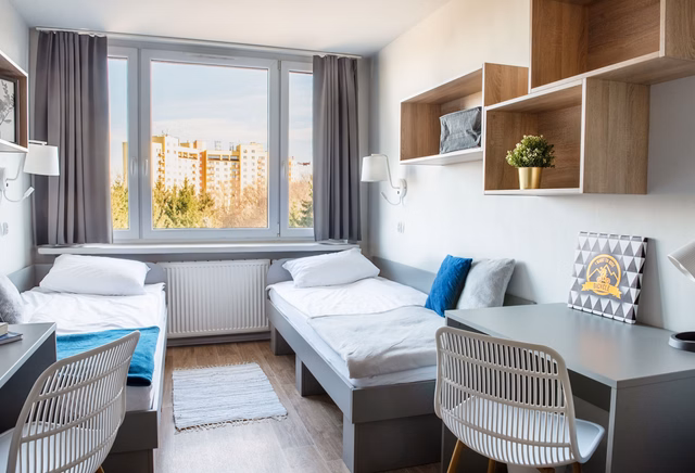 Special offer 10% off! - place in a triple room for spring semester