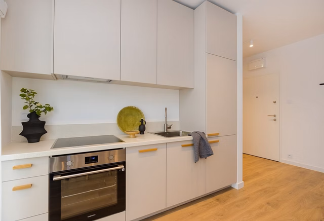 2-pokojowe | 39.49 m2 | Balkon | Internet w cenie | Bezpośrednio