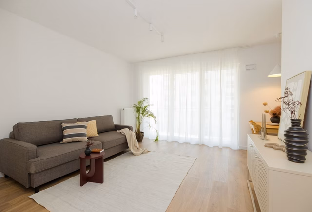 3-pokojowe | 64.16 m2 | Balkon | Internet w cenie | Bezpośrednio
