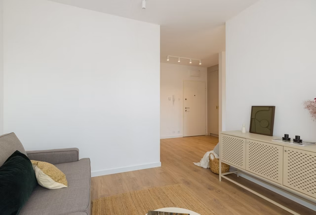 2-pokojowe | 39,7 m2 | Balkon | Internet w cenie | Bezpośrednio