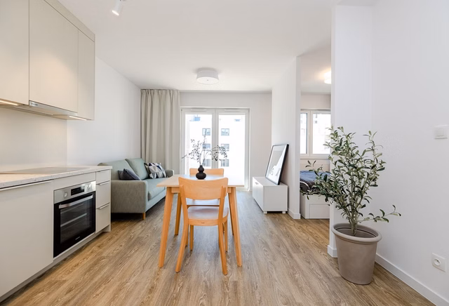 Studio | 31.7 m2 | Balkon | Internet w cenie | Bezpośrednio