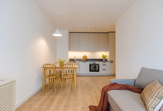 3-pokojowe | 55.6 m2 | Balkon | Internet w cenie | Bezpośrednio