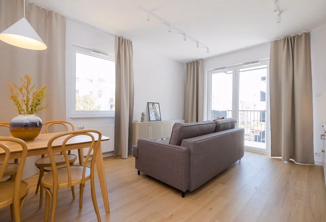 4-pok | 64 m2 | Balkon | 4 piętro | Bez prowizji | Parking