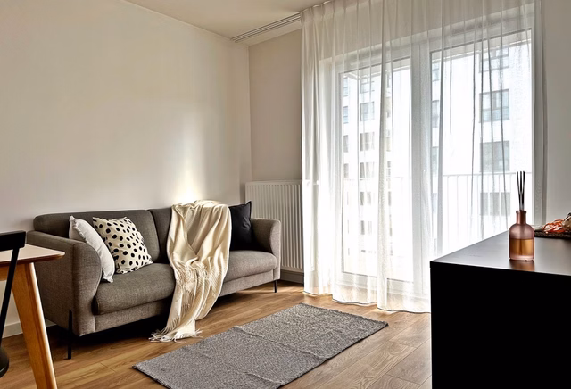 Studio | 33.3 m2 | Balkon | Internet w cenie | Bezpośrednio