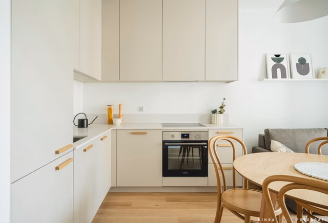 Przytulne 2 pokoje|32.96 m2|Widok na dziedziniec|Bez Prowizji!!