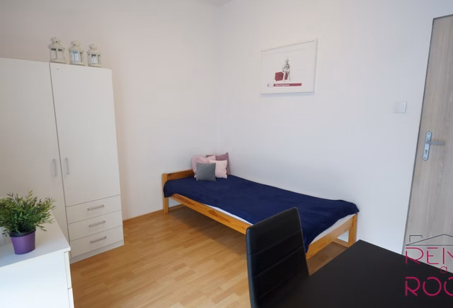 TARNINOWA 1 RADOGOSZCZ Pokój jednoosobowy NR 14 z balkonem