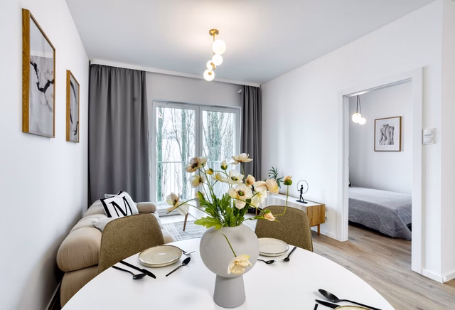 40m2/ 2 pokoje/ Bohaterów Kragujewca