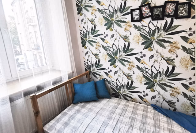 Pokój jednoosobowy nr 4 przy ul. 6 sierpnia 13