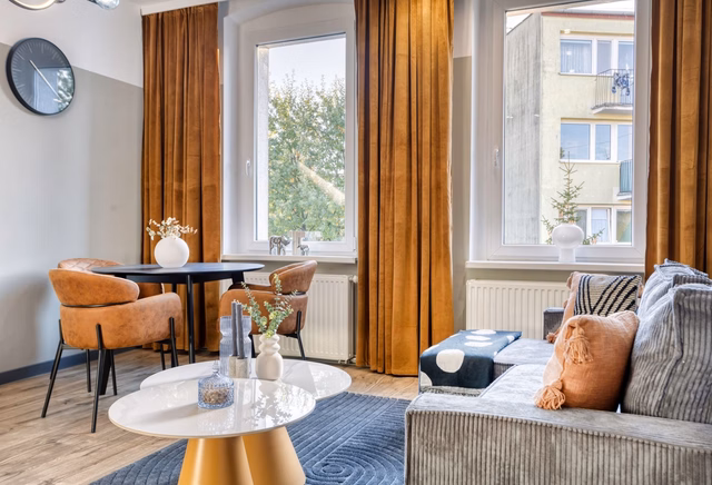 54 m2/ 2 pokoje/  Księcia Józefa Poniatowskiego
