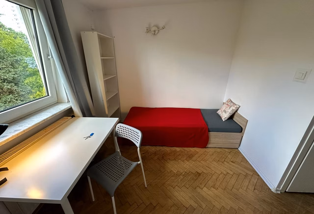 Pokój jednoosobowy #18 przy ul. Wita Stwosza 17a [DLA MĘŻCZYZN]