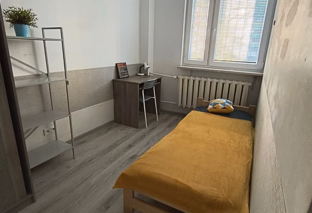 Pokój jednoosobowy #3 przy ul. Kinowej 23