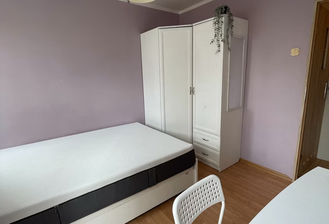 Przytulny pokój z balkonem na pl. Grunwaldzkim