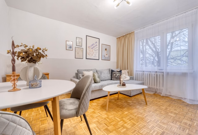 50 m²/ 3 pokoje/ Grabowa