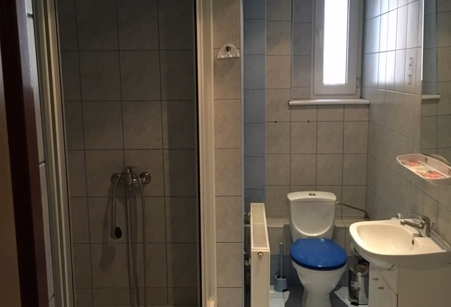 Kolejowa 40/10/5