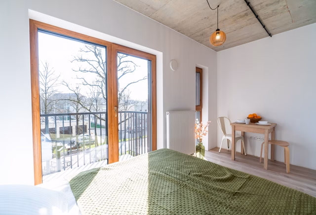 Przytulny lokal z balkonem