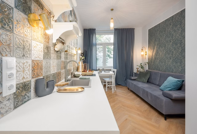 Studio apartment, Legionów Street 47