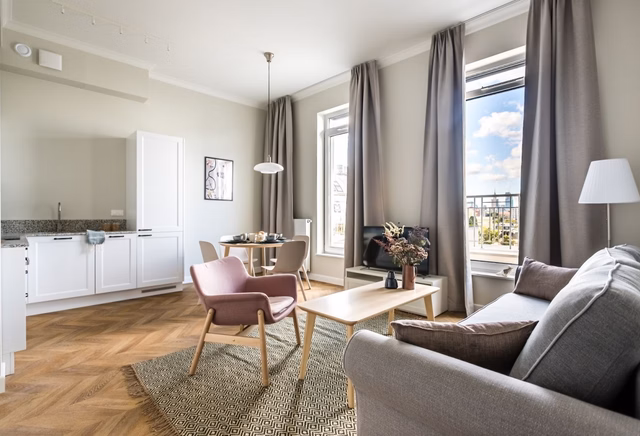  2 pokoje | DUŻY BALKON | BEZPOŚREDNIO