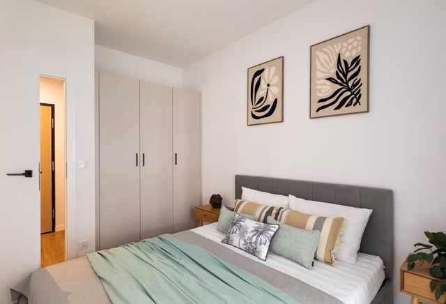 2-room| Ready to move in |with balcony| DIRECTLY|