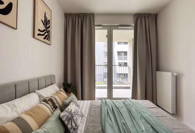2-room| Ready to move in |with balcony| DIRECTLY|